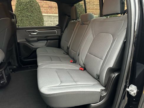 Used 2021 RAM 1500 Big Horn image 31