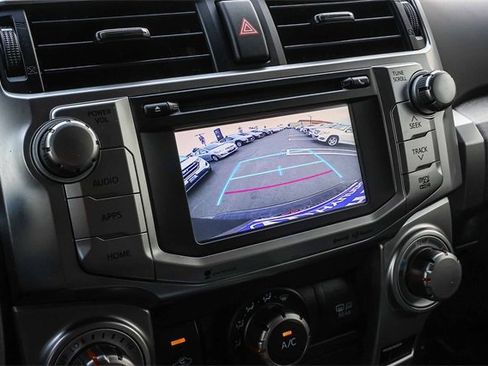 Used 2018 Toyota 4Runner SR5 image 26