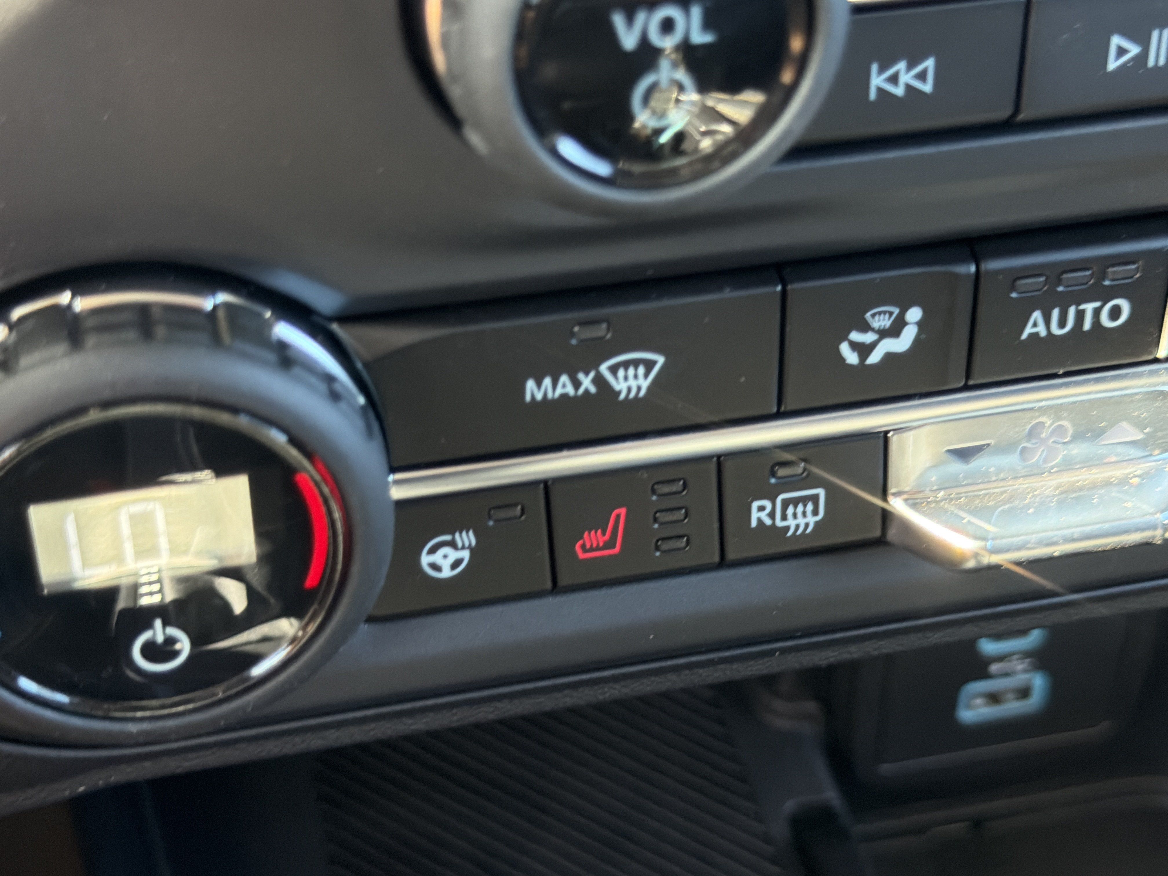 New 2025 Ford Bronco Badlands AWD/4WD image 28