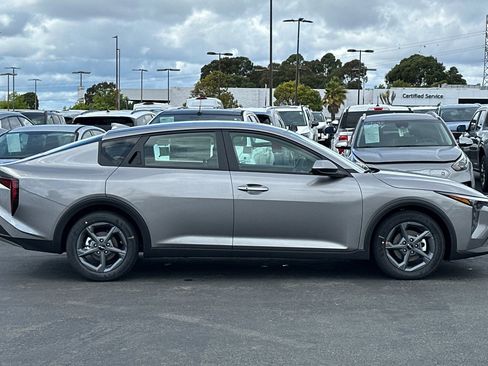 New 2026 Kia K4 LXS FWD image 3