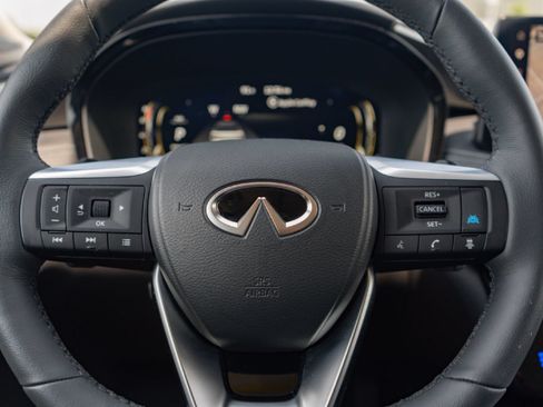 Certified 2026 INFINITI QX60 Luxe w/ Family Package FWD image 12