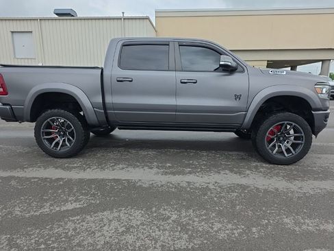 Used 2022 RAM 1500 Laramie AWD/4WD image 4