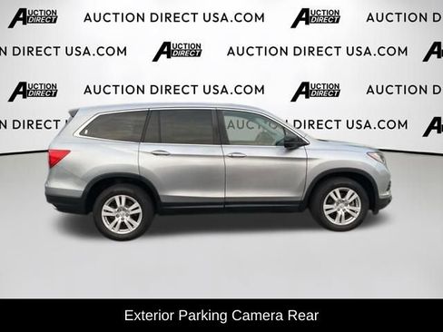 Used 2017 Honda Pilot LX image 6