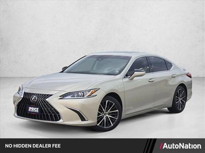 Used 2023 Lexus ES 300h w/ Premium Package