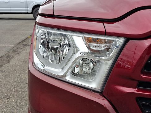 Used 2019 RAM 1500 Big Horn AWD/4WD image 28