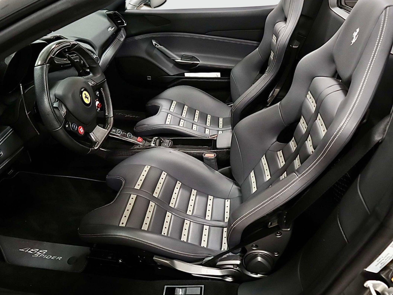 Certified 2018 Ferrari 488 Spider RWD image 23