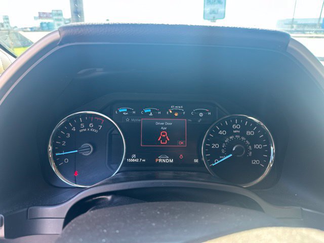 Used 2018 Ford F150 Lariat w/ Equipment Group 502A Luxury AWD/4WD image 8