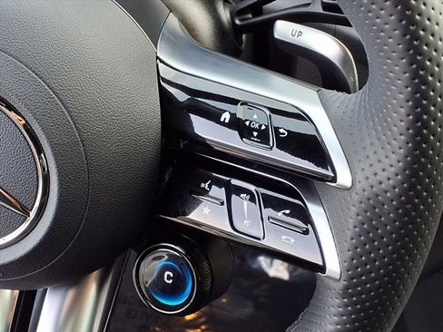 Used 2025 Mercedes-Benz GLC 43 AMG 4MATIC image 10