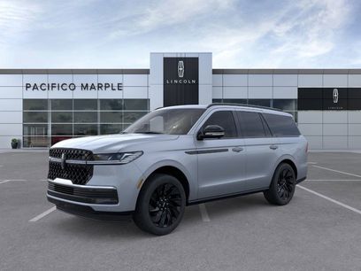 New 2025 Lincoln Navigator Reserve w/ Jet Appearance Package