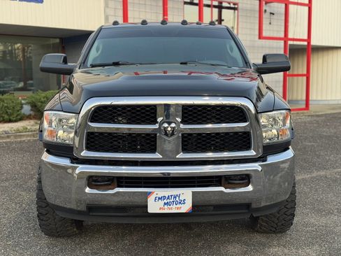 Used 2015 RAM 2500 Tradesman w/ Chrome Appearance Group AWD/4WD image 8