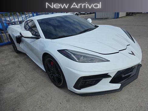 Used 2020 Chevrolet Corvette Stingray Premium Cpe w/ 3LT Preferred Equipment Group RWD image 2