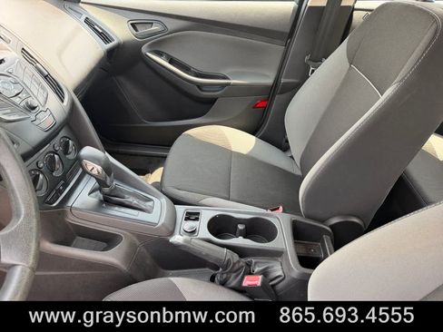 Used 2013 Ford Focus S FWD image 12