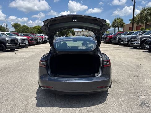 Used 2022 Tesla Model 3 Long Range AWD/4WD image 26