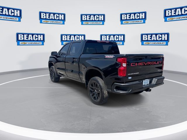 Used 2025 Chevrolet Silverado 1500 Custom Trail Boss AWD/4WD image 6