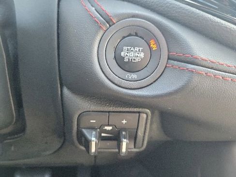Used 2024 Dodge Durango GT RWD image 9