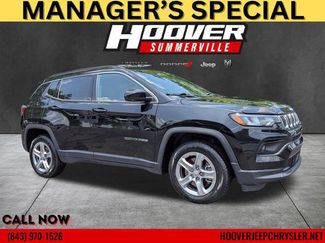 Used 2024 Jeep Compass Latitude AWD/4WD video 1