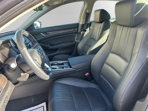 Used 2022 Honda Accord EX-L image 10