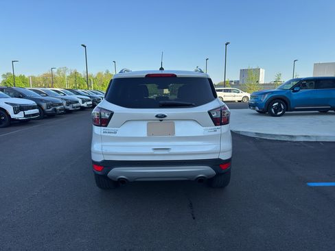 Used 2017 Ford Escape Titanium w/ Equipment Group 301A AWD/4WD image 7