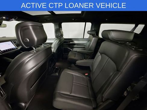 New 2025 Jeep Wagoneer L Series II w/ Premium Group I image 25