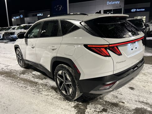 Certified 2025 Hyundai Tucson SEL image 17