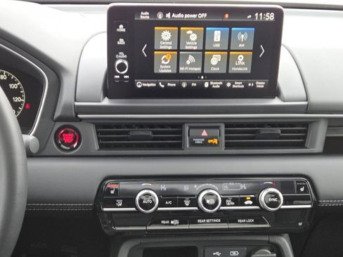 Used 2025 Honda Pilot Touring image 31