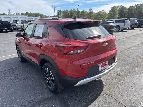 Used 2026 Chevrolet TrailBlazer LT w/ LT Cold Weather Package image 3