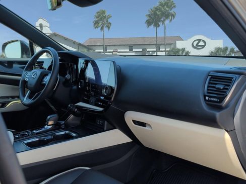 Certified 2024 Lexus NX 250 FWD w/ Towing Package (2000 Lbs) image 28