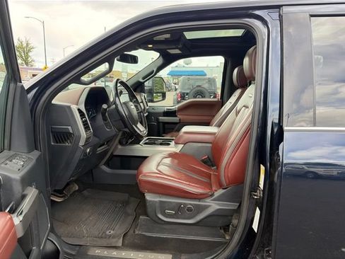 Used 2022 Ford F250 Platinum AWD/4WD image 10