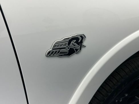 New 2026 RAM 1500 Laramie AWD/4WD image 42