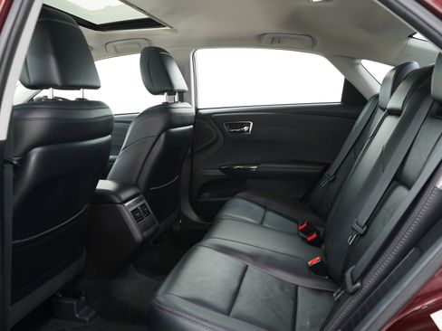 Used 2016 Toyota Avalon XLE Premium FWD image 13