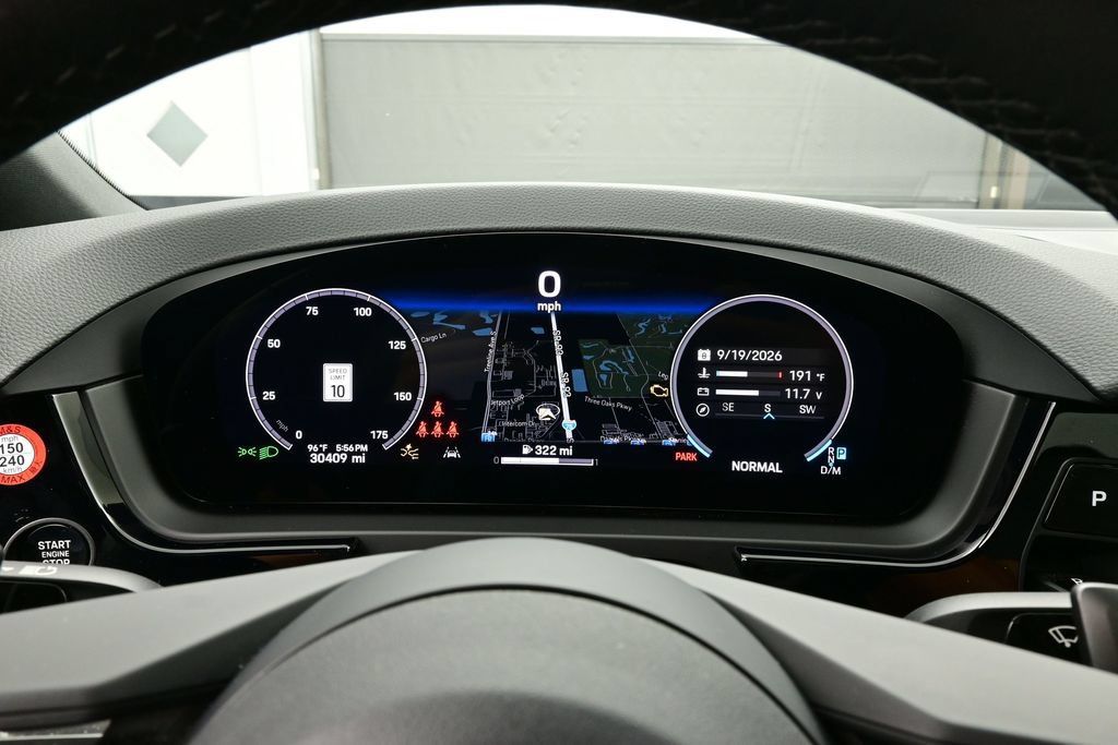 Certified 2024 Porsche Cayenne Coupe AWD/4WD image 9
