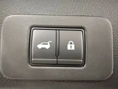New 2025 Nissan Murano SL w/ Cargo Package AWD/4WD image 8