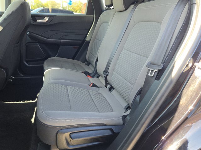 Used 2021 Ford Escape SE w/ SE Sport Appearance Package AWD/4WD image 15