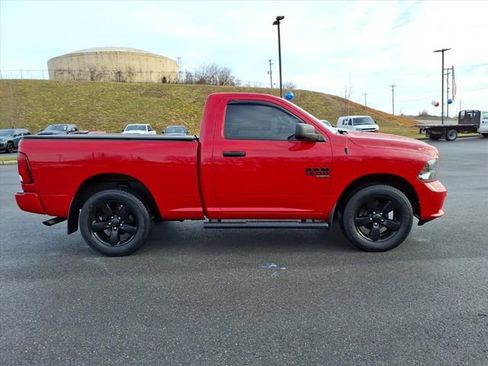 Used 2019 RAM 1500 Express w/ Express Value Package image 3