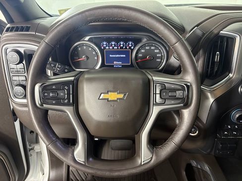 Used 2022 Chevrolet Silverado 1500 LTZ w/ Technology Package AWD/4WD image 24