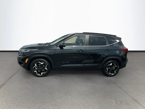 Certified 2024 Kia Seltos EX AWD/4WD image 4