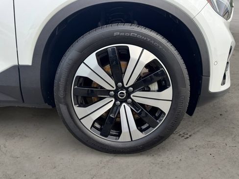 Certified 2023 Volvo XC40 Recharge Plus w/ Protection Package Premier AWD/4WD image 9