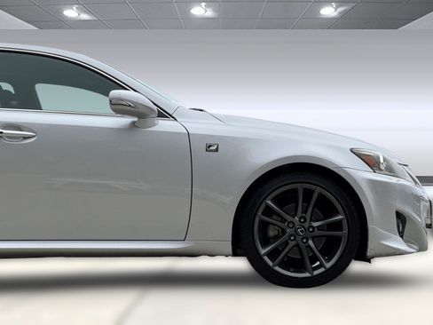 Used 2011 Lexus IS 250 w/ F-Sport Pkg w/Summer Tires RWD image 34