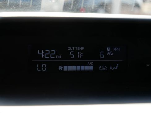 Used 2023 Subaru Crosstrek 2.0i AWD/4WD image 33