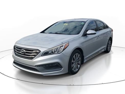Used 2016 Hyundai Sonata Sport w/ Option Group 03 image 3