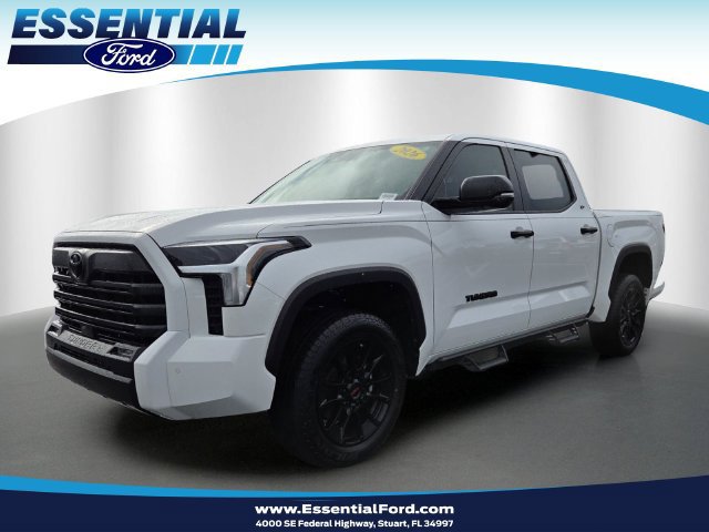Used 2026 Toyota Tundra SR5 w/ SR5 Convenience Package AWD/4WD image 1