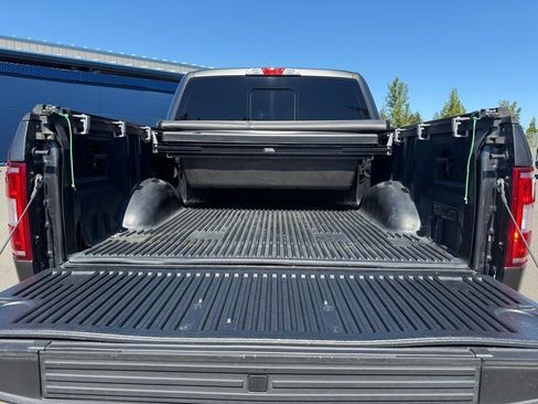 Used 2020 Ford F150 XLT w/ Equipment Group 302A Luxury AWD/4WD image 22