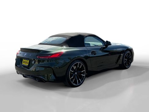 Used 2025 BMW Z4 M40i w/ Edition image 5