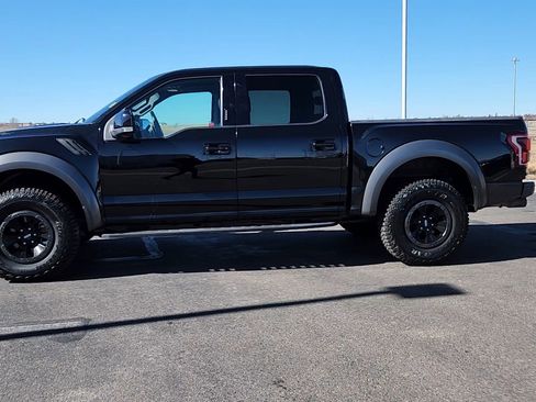 Used 2018 Ford F150 Raptor w/ Equipment Group 802A Luxury image 2