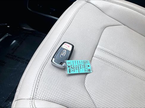 Used 2024 Ford Expedition Max Limited RWD image 15