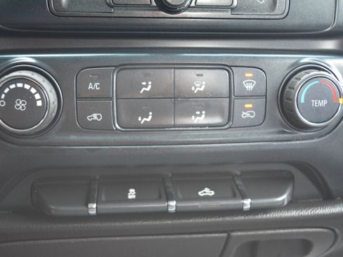 Used 2018 Chevrolet Silverado 1500 W/T w/ Trailering Package image 21