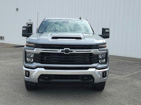 New 2026 Chevrolet Silverado 2500 LT w/ Safety Package AWD/4WD image 2