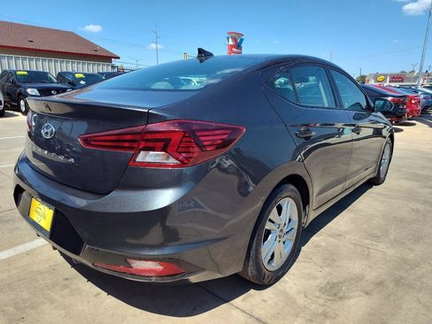 Used 2020 Hyundai Elantra SEL FWD image 4