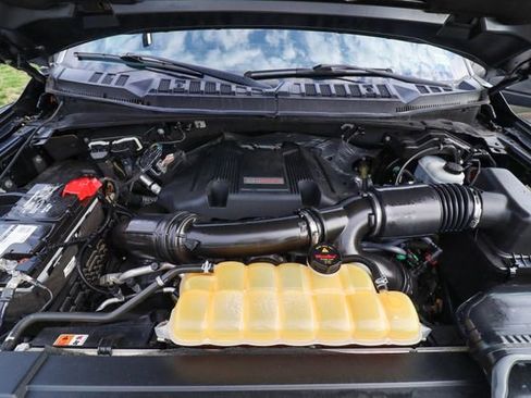 Used 2017 Ford F150 Raptor w/ Equipment Group 802A Luxury AWD/4WD image 30