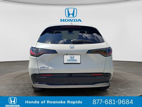 New 2026 Honda HR-V EX-L image 4